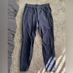 Lululemon in mind pant